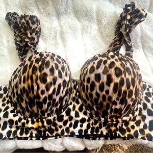 Brand New Torrid Swim Top